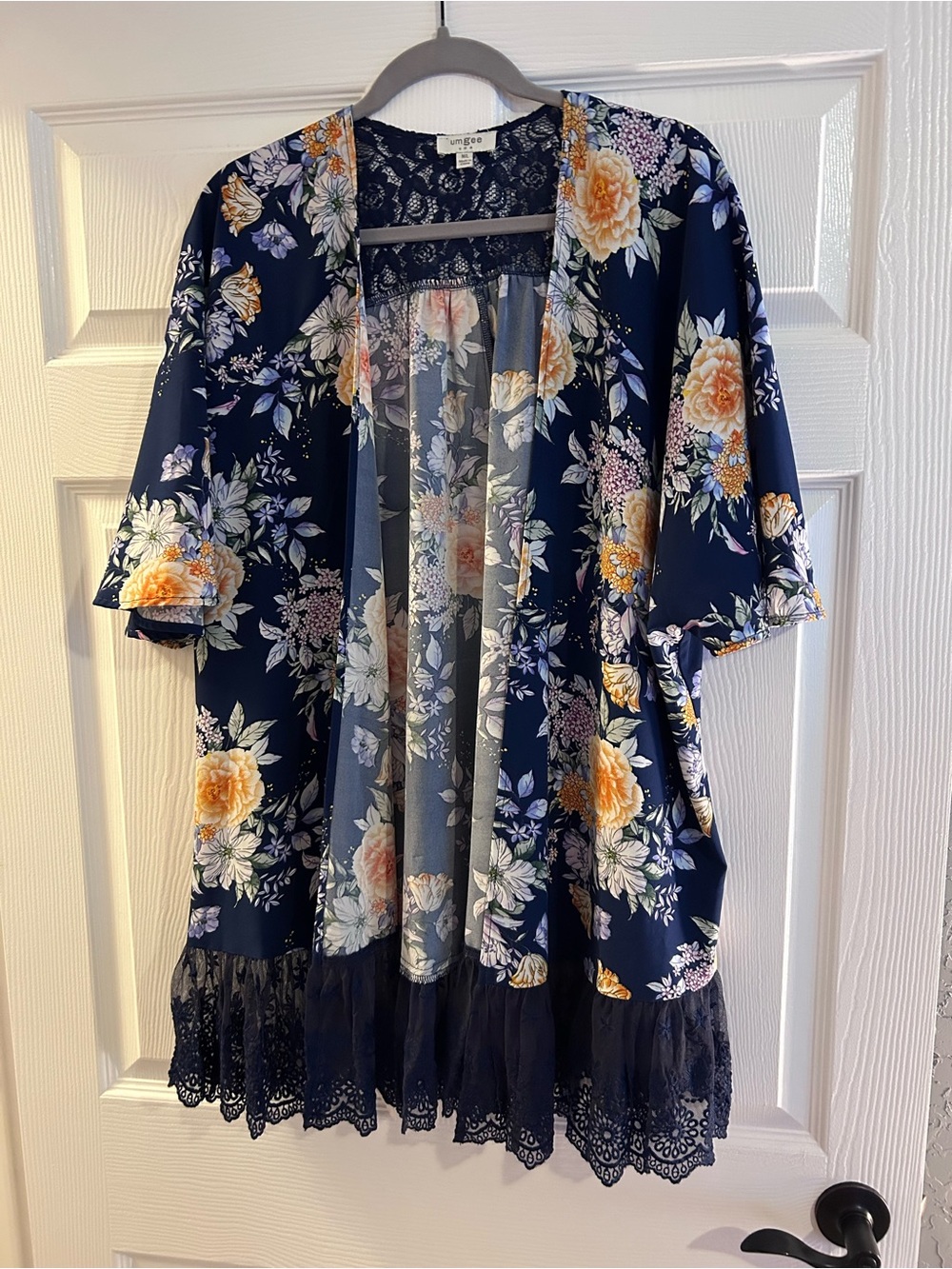 Umgee Navy Lace Floral Kimono